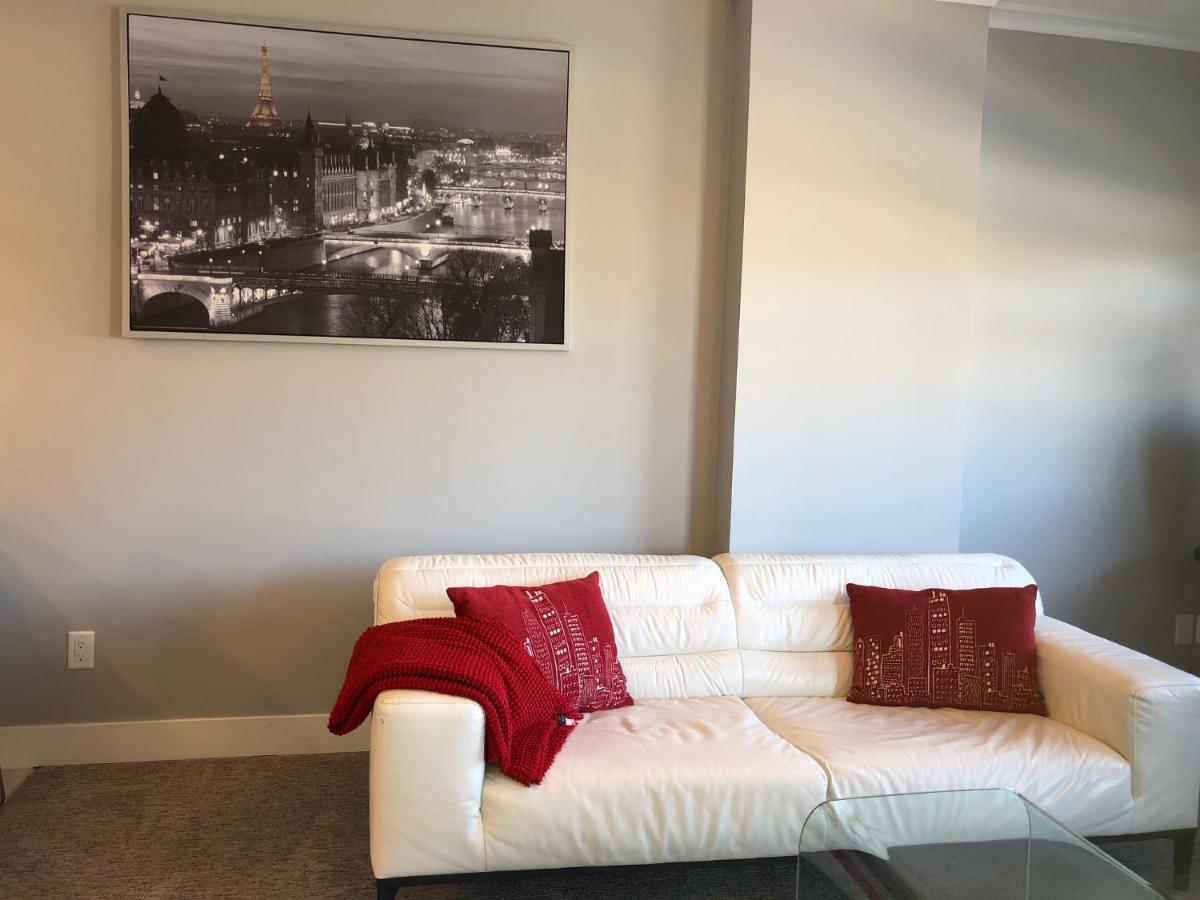 Amicable, Cozy, High Speed Internet, Sleeps 2 Riverview Downtown Apartment Calgary Ngoại thất bức ảnh